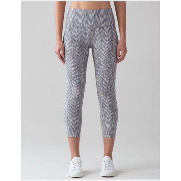 LULULEMON 6 Wunder Under Gray Cropped 22” Running Capris Luon Arrow Battleship - Picture 16 of 16